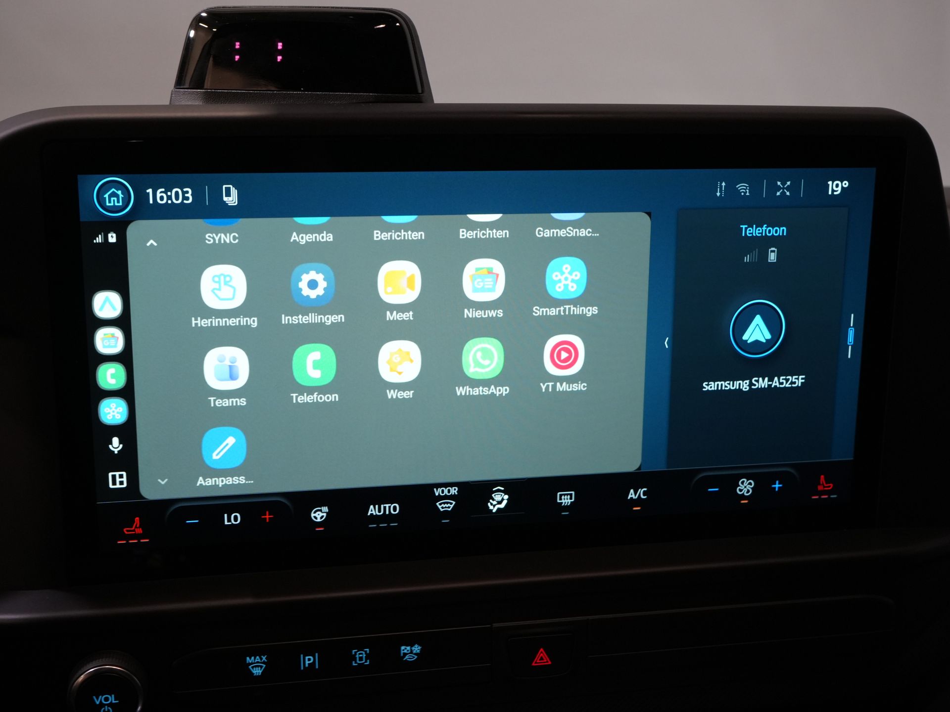 Ford E-Transit Custom Personenvervoer Kombi Trend 71kWh 360 km WLTP (Excl. BTW/Incl. BPM) LED/ Standkachel/ Stoelverw./ Stuurverw./ Carplay/ 9 P/ 9 Persoons/ Combi/ C 29