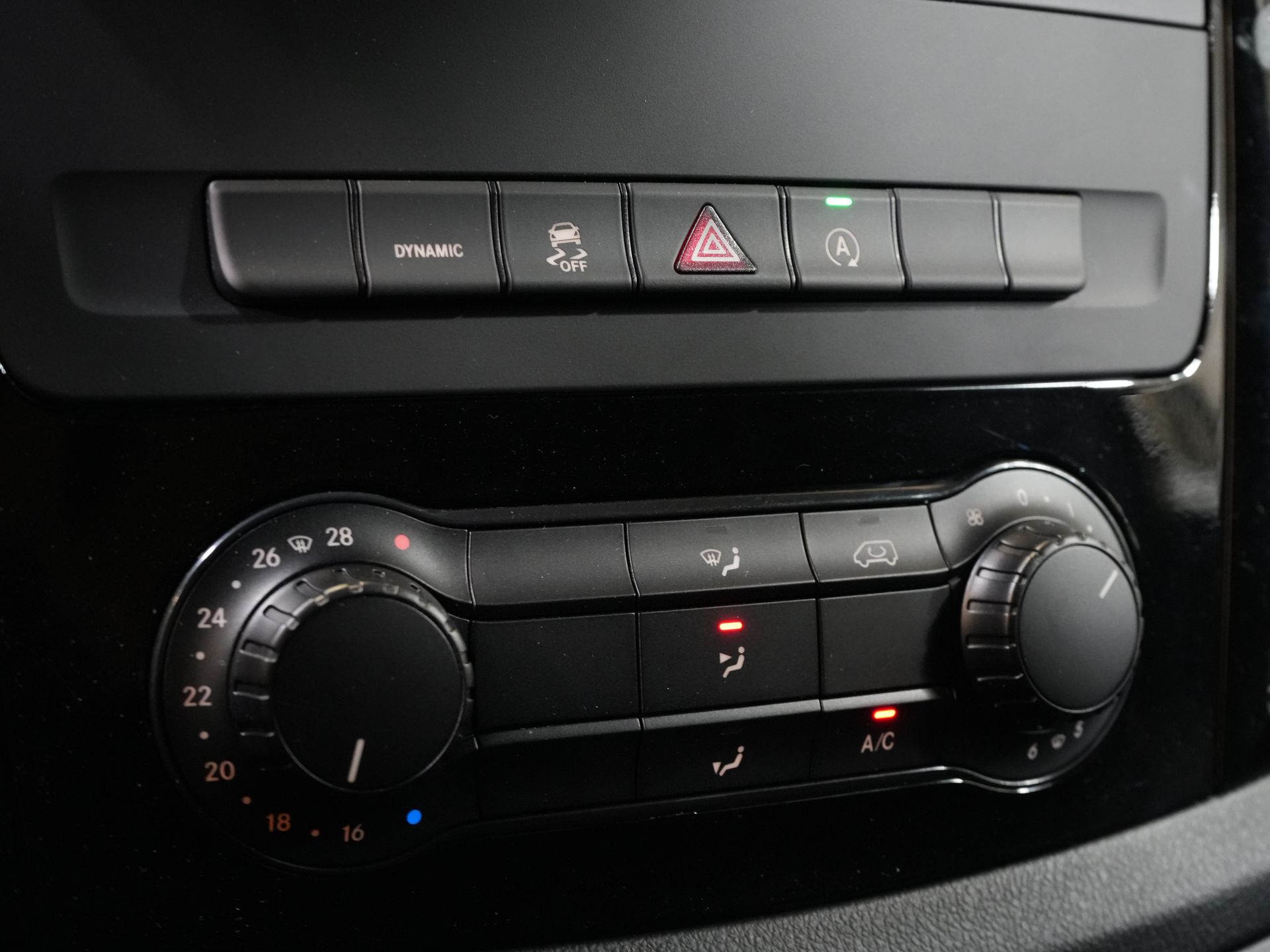 Mercedes-Benz Vito Bestelbus 116 CDI Aut. L3 LED/ Carplay/ Camera/ Cruise/ PDC/ Airco 21
