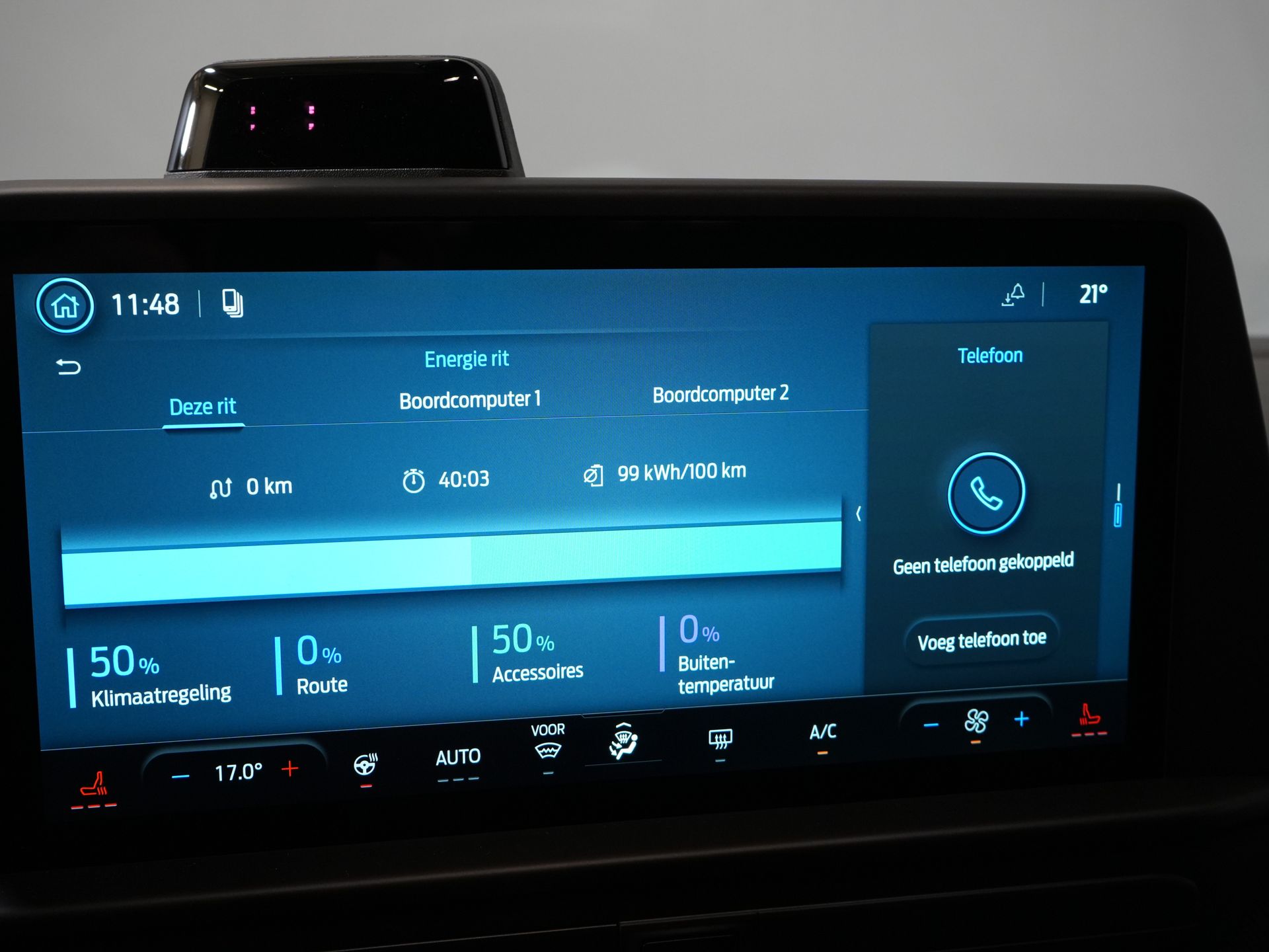 Ford E-Transit Custom Personenvervoer Kombi Trend 71kWh 360 km WLTP (Excl. BTW/Incl. BPM) LED/ Standkachel/ Stoelverw./ Stuurverw./ Carplay/ 9 P/ 9 Persoons/ Combi/ C 25