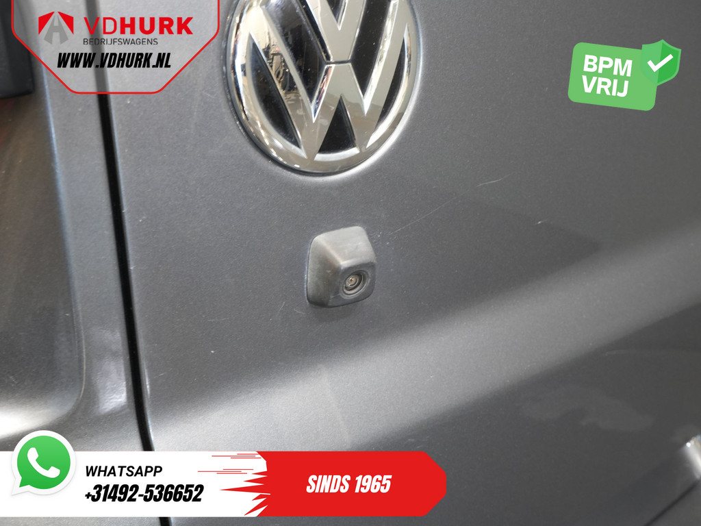 Volkswagen Transporter Bestelbus 2.0 TDI 150 pk Aut. L2 Adapt.Cruise/ LED/ Carplay/ Standkachel/ Stoelverw./ Camera/ Airco/ Trekhaak/ PDC/ inrichting 16