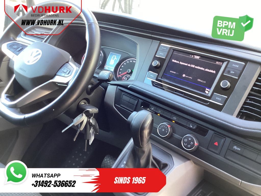 Volkswagen Transporter Bestelbus 2.0 TDI 150 pk Aut. L2 Adapt.Cruise/ LED/ Carplay/ Standkachel/ Stoelverw./ Camera/ Airco/ Trekhaak/ PDC/ inrichting 2