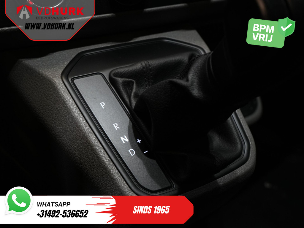 Volkswagen Transporter Bestelbus 2.0 TDI 150 pk Aut. L2 Adapt.Cruise/ LED/ Carplay/ Standkachel/ Stoelverw./ Camera/ Airco/ Trekhaak/ PDC/ inrichting 20