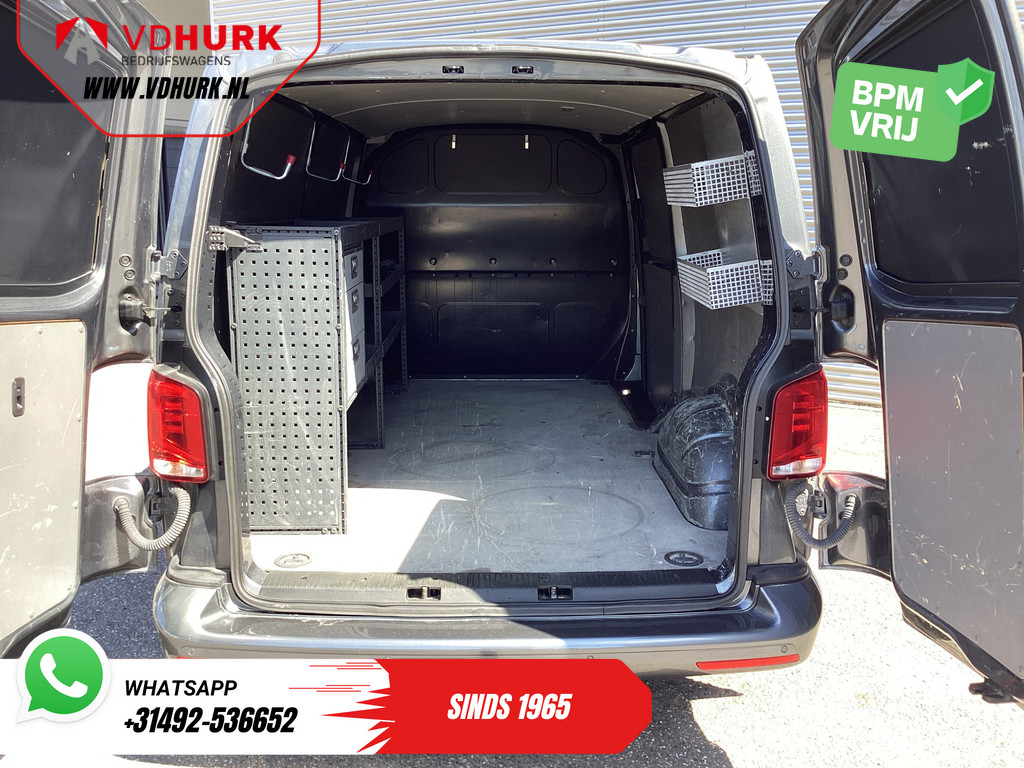 Volkswagen Transporter Bestelbus 2.0 TDI 150 pk Aut. L2 Adapt.Cruise/ LED/ Carplay/ Standkachel/ Stoelverw./ Camera/ Airco/ Trekhaak/ PDC/ inrichting 4