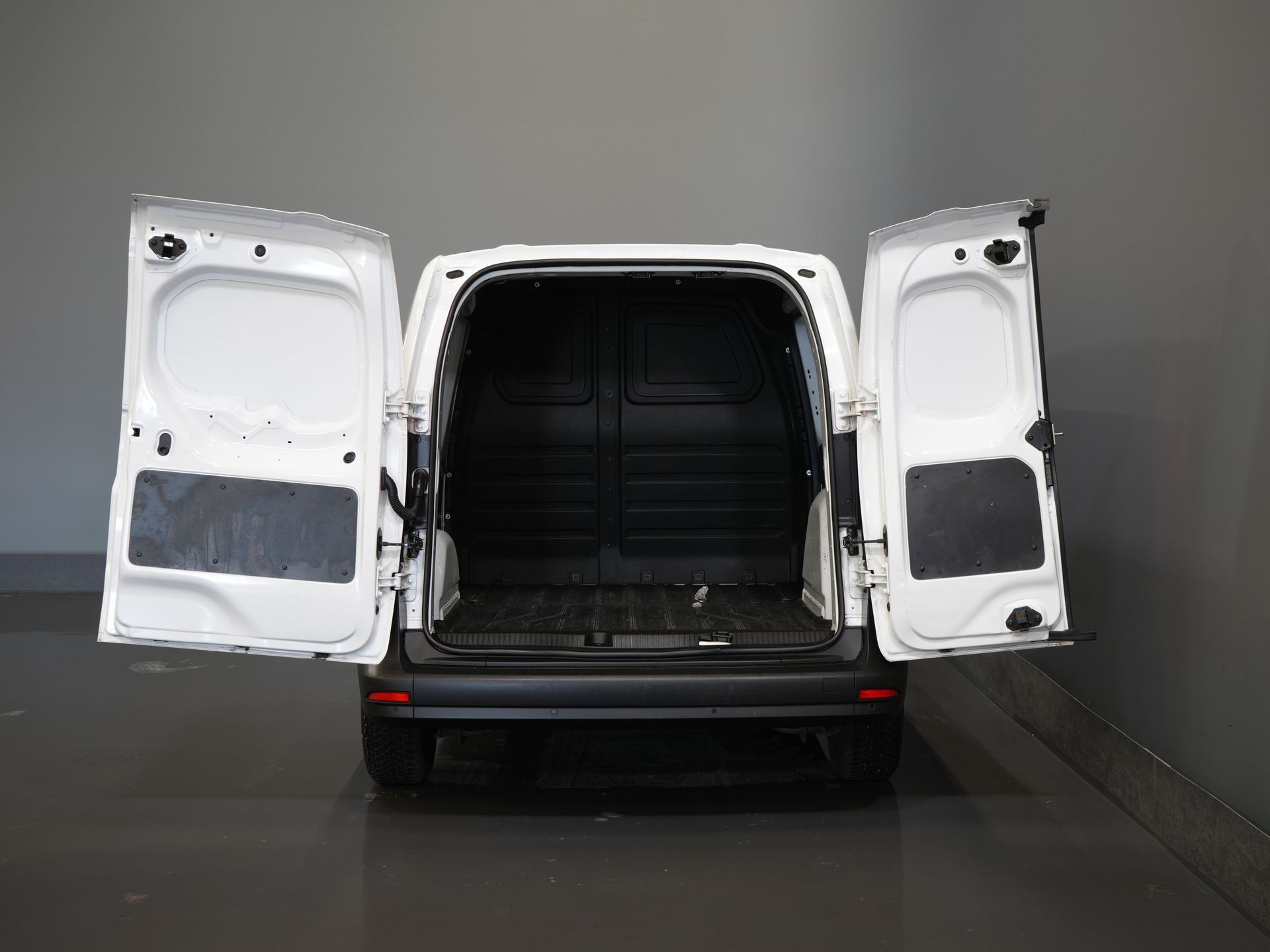 Mercedes-Benz Citan Bestelbus 110 CDI Aut. 3 pers./ Stoelverw./ Carplay/ Camera/ PDC/ Cruise/ Airco 4