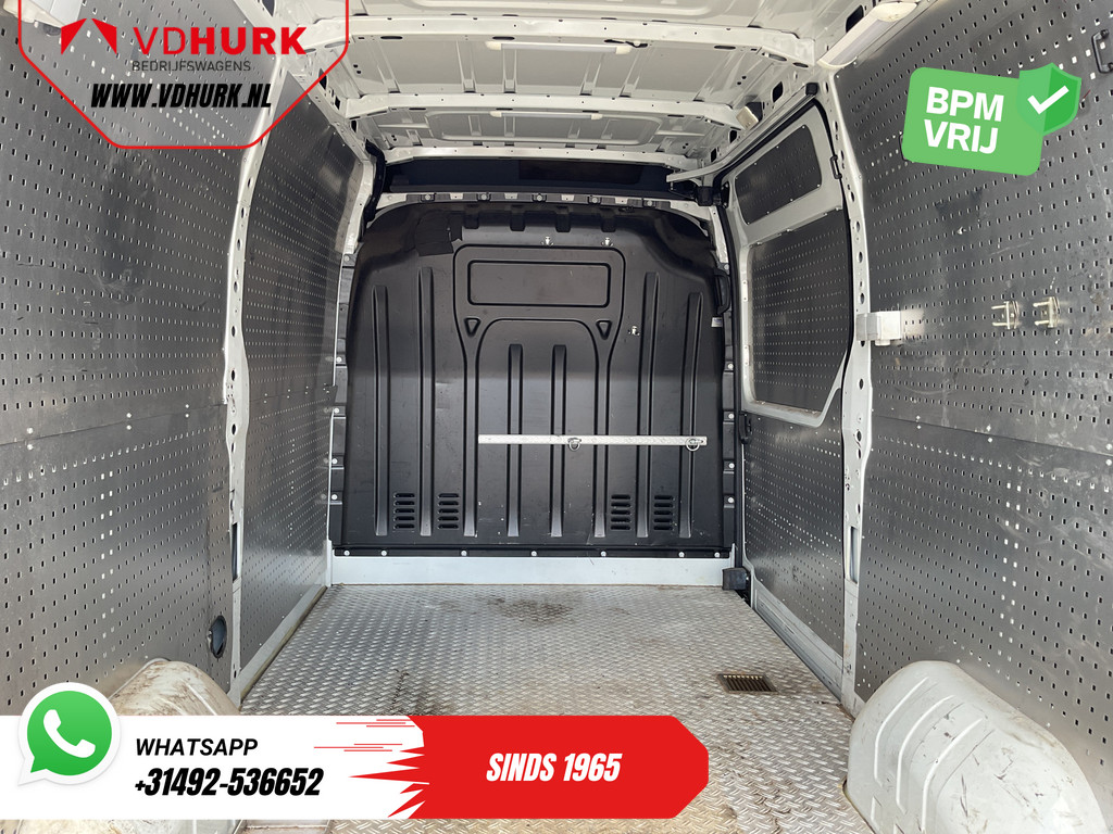 Renault Master Bestelbus 2.3 dCi 145 pk L2H2 EXPORT 270Gr.Deuren/ Gev.Stoel/ Airco/ Navi/ Cruise/ PDC/ Sidebars 6