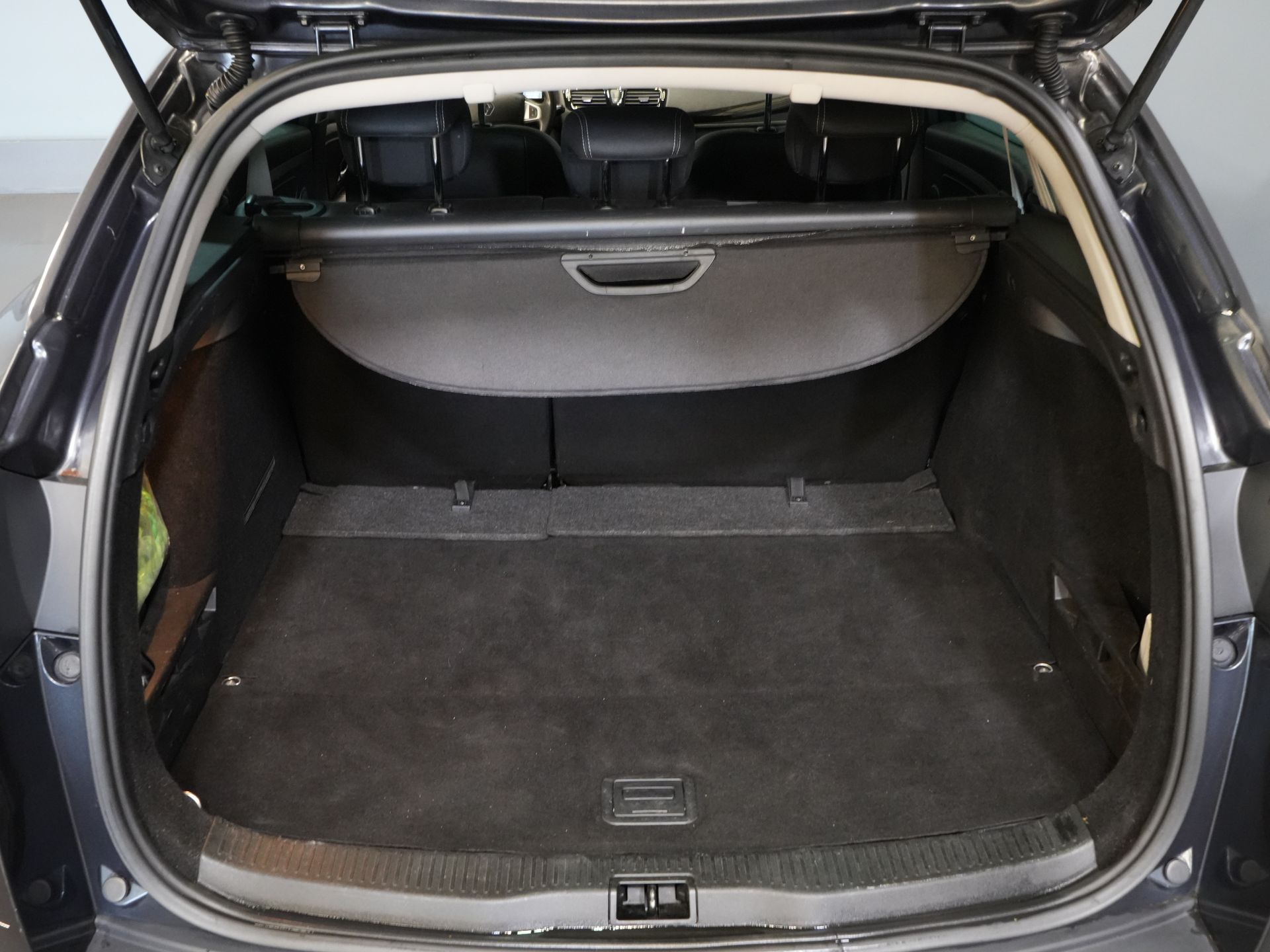 Renault Mégane Stationwagon Estate 1.5 dCi Bose/ Climate/ LMV/ Cruise/ PDC 14