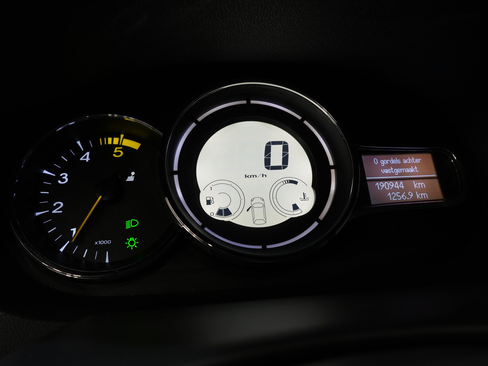 Renault Mégane Stationwagon Estate 1.5 dCi Bose/ Climate/ LMV/ Cruise/ PDC 18