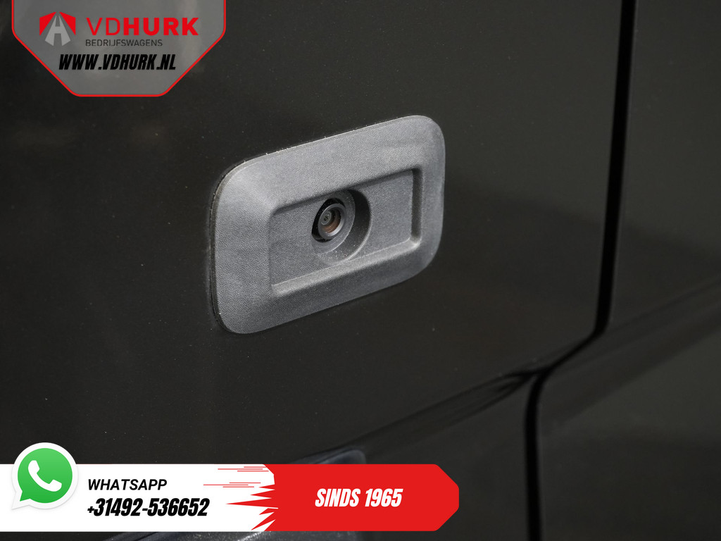 Renault Master E-Tech Bestelbus 87 kWh 447 km WLTP 145 pk L2H2 NL Auto/ LED/ Snellader/ Carplay/ Stoelverw./ Inrichting/ Climate/ Virtual Cockpit/ Navi/ Camera/ 17