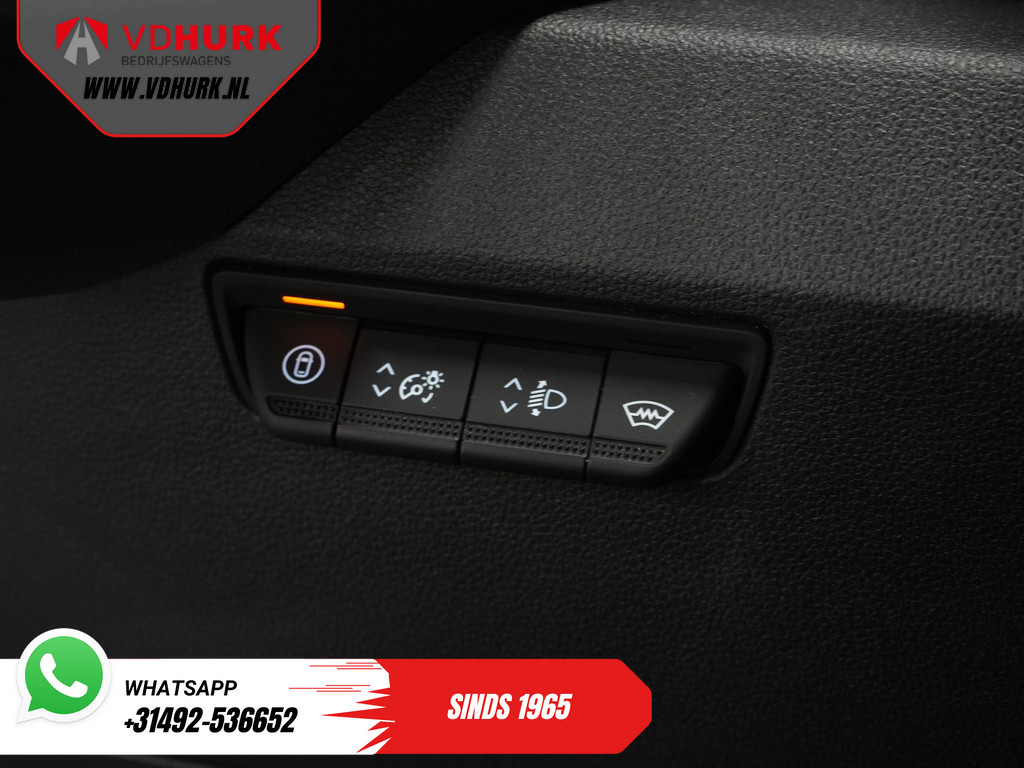 Renault Master E-Tech Bestelbus 87 kWh 447 km WLTP 145 pk L2H2 NL Auto/ LED/ Snellader/ Carplay/ Stoelverw./ Inrichting/ Climate/ Virtual Cockpit/ Navi/ Camera/ 19