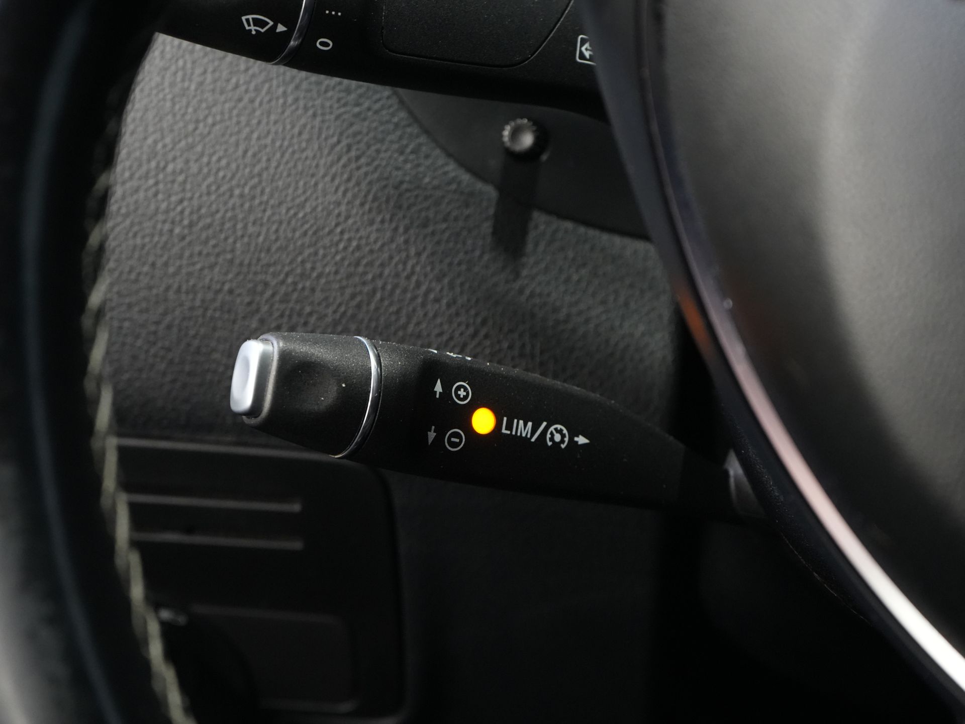 Mercedes-Benz Vito Bestelbus 116 CDI Aut. L2 LED/ Standkachel/ Stoelverw./ Carplay/ Camera/ Cruise/ Trekhaak/ Airco 21