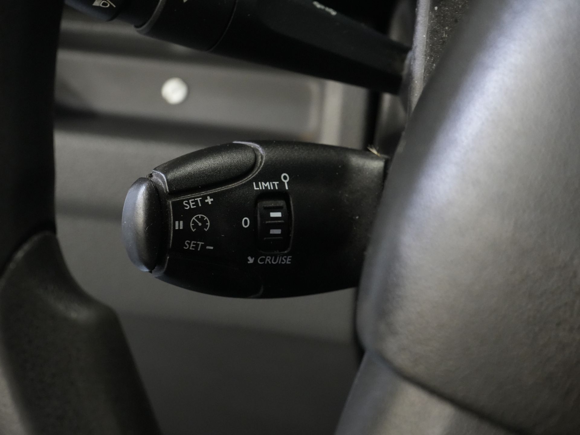 Toyota ProAce Worker Bestelbus 2.0 125 pk L3 2x Schuifdeur/ Inrichting/ Airco/ Cruise/ PDC 19