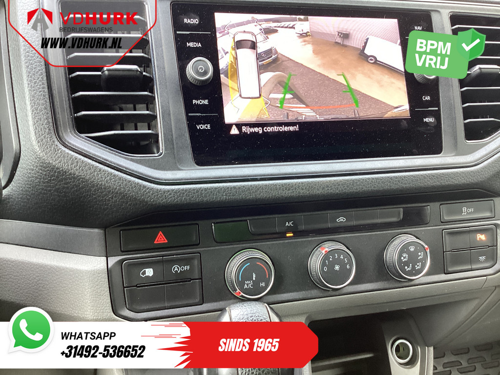 Volkswagen Crafter Bestelbus 35 2.0 TDI 180 pk DSG Aut. L3H3 Imperiaal + Trap/ 270Gr.deuren/ Gev.stoel/ Carplay/ Navi/ Camera/ PDC/ Cruise/ Airco 12