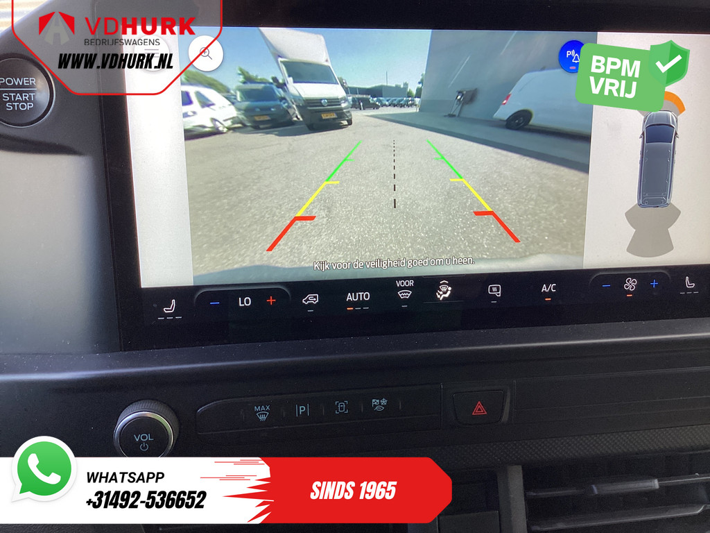 Ford Transit Custom Bestelbus 2.0 TDCI 136 pk Trend LED/ Adapt.Cruise/ Stoelverw./ Carplay/ Navi/ Camera/ Climate/ PDC/ DAB 13