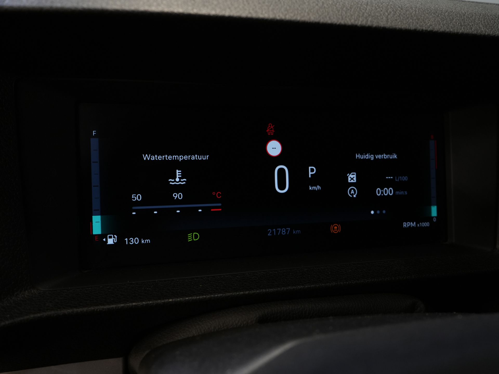 Fiat Scudo Bestelbus 2.0 HDI 180 pk Aut. L2 Carplay/ Navi/ Camera/ PDC/ Cruise/ Airco 19