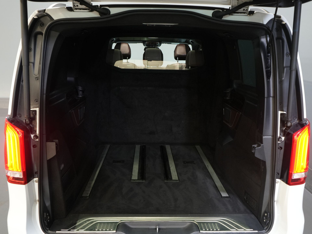 Mercedes-Benz V-Klasse Bestelbus 250d DC Dubbel Cabine Exclusive AMG/ Pano/ Stoelvent./ Mem.Stoelen/ Koelvak/ Adapt.Cruise/ 360 Camera/ Burmester/ Standkachel/ L 14