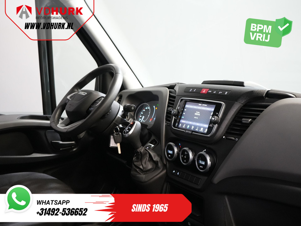 Mercedes-Benz Sprinter Bestelbus (Iveco Daily) 35S21HV 3.0 180 pk Aut. L2H3 LED/ 3.5t Trekverm./ Adapt.Cruise/ Carplay/ Gev.Stoel./ Climate/ Navi/ Camera/ Trekha 2