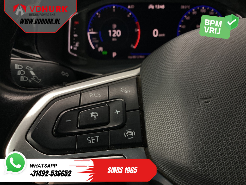 Volkswagen Transporter Bestelbus 2.0 TDI 150 pk DSG Aut. L2 Bulli Virtual Cockpit/ Leder/ Adapt.Cruise/ LED/ Navi/ Bear Lock/ Carplay/ Camera/ 18” LMV/ PDC/ Trek 12