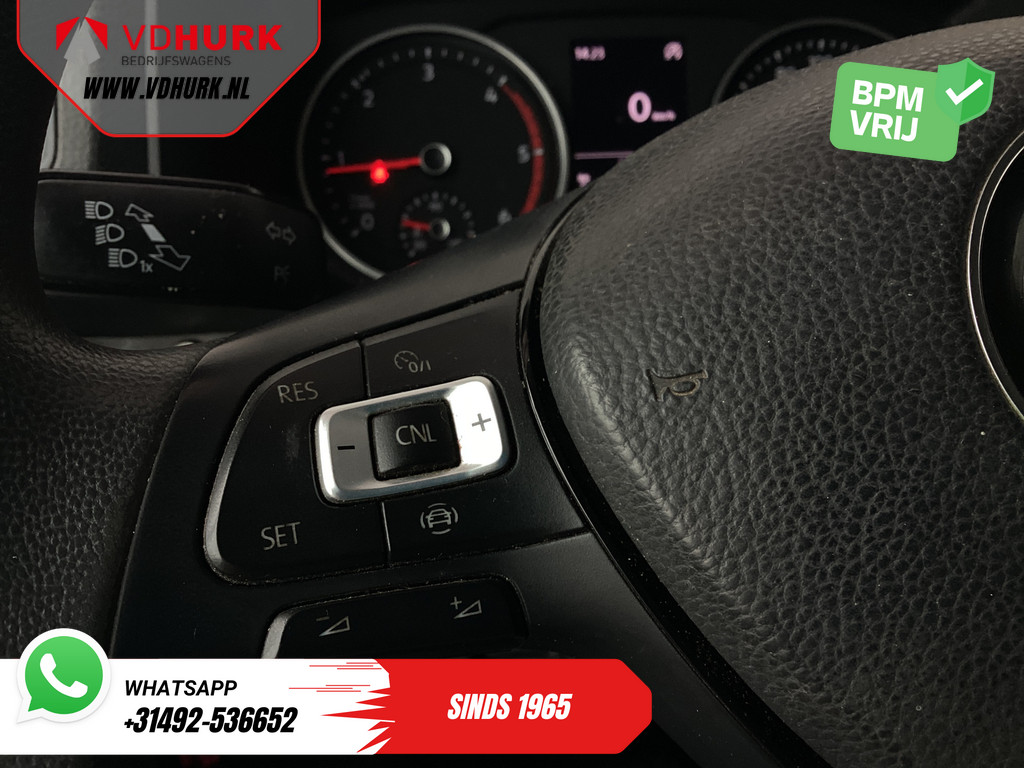 Volkswagen Crafter Bestelbus 2.0 TDI 175 pk L3H2 Gev.stoel/ 270Gr.deuren/ Flitsers/ Inrichting/ Carplay/ Cruise/ Camera/ PDC/ Airco 14