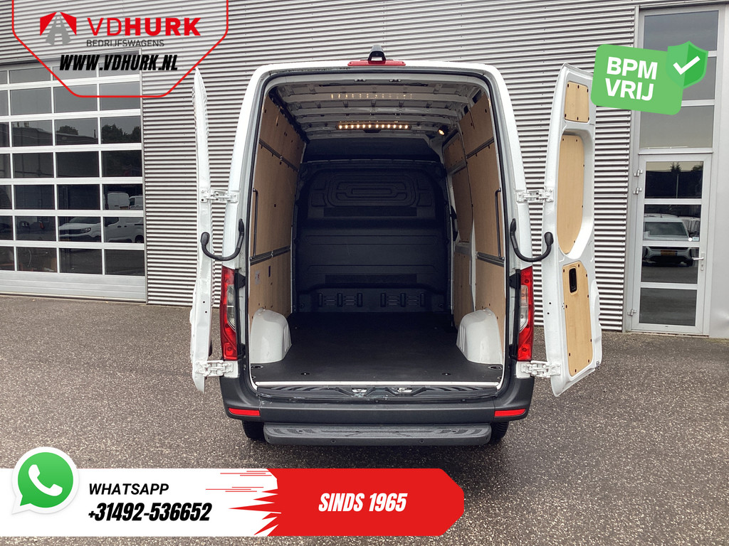 Mercedes-Benz Sprinter Bestelbus 317 CDI Aut. L2H2 Gev.stoel/ 270Gr.deuren/ Stoelverw./ Cruise/ Navi/ Camera/ PDC 4