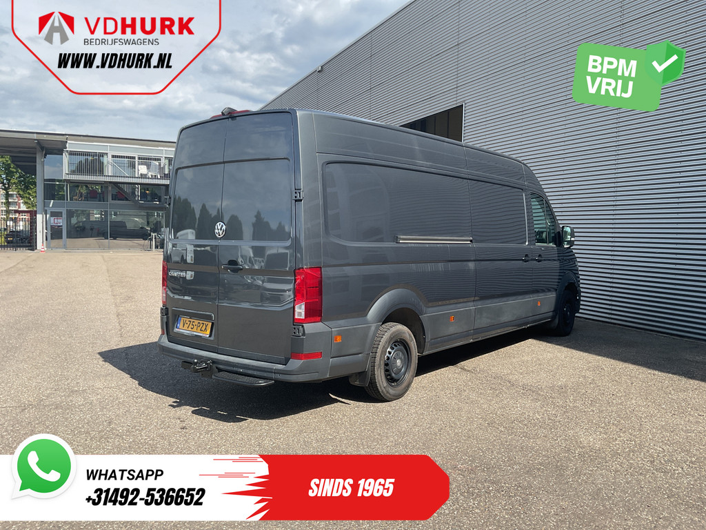 Volkswagen Crafter Bestelbus 35 2.0 TDI 180 pk DSG Aut. L4H3 LED/ Adapt.cruise/ Gev.stoel/ Stoelverw./ Massage/ Carplay/ Navi/ Climate/ Camera/ PDC/ Trekhaak 6