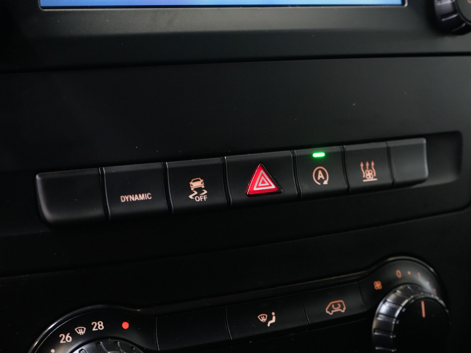 Mercedes-Benz Vito Bestelbus 116 CDI Aut. L3 LED/ Standkachel/ Stoelverw./ Carplay/ Camera/ PDC/ Cruise/ Trekhaak/ Airco 22