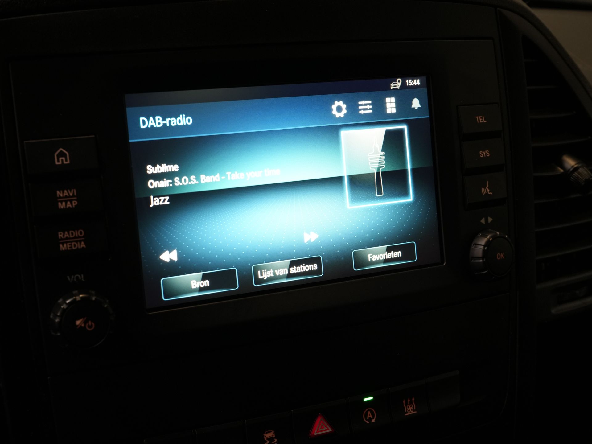 Mercedes-Benz Vito Bestelbus 116 CDI Aut. L3 LED/ Standkachel/ Stoelverw./ Carplay/ Camera/ PDC/ Cruise/ Trekhaak/ Airco 23