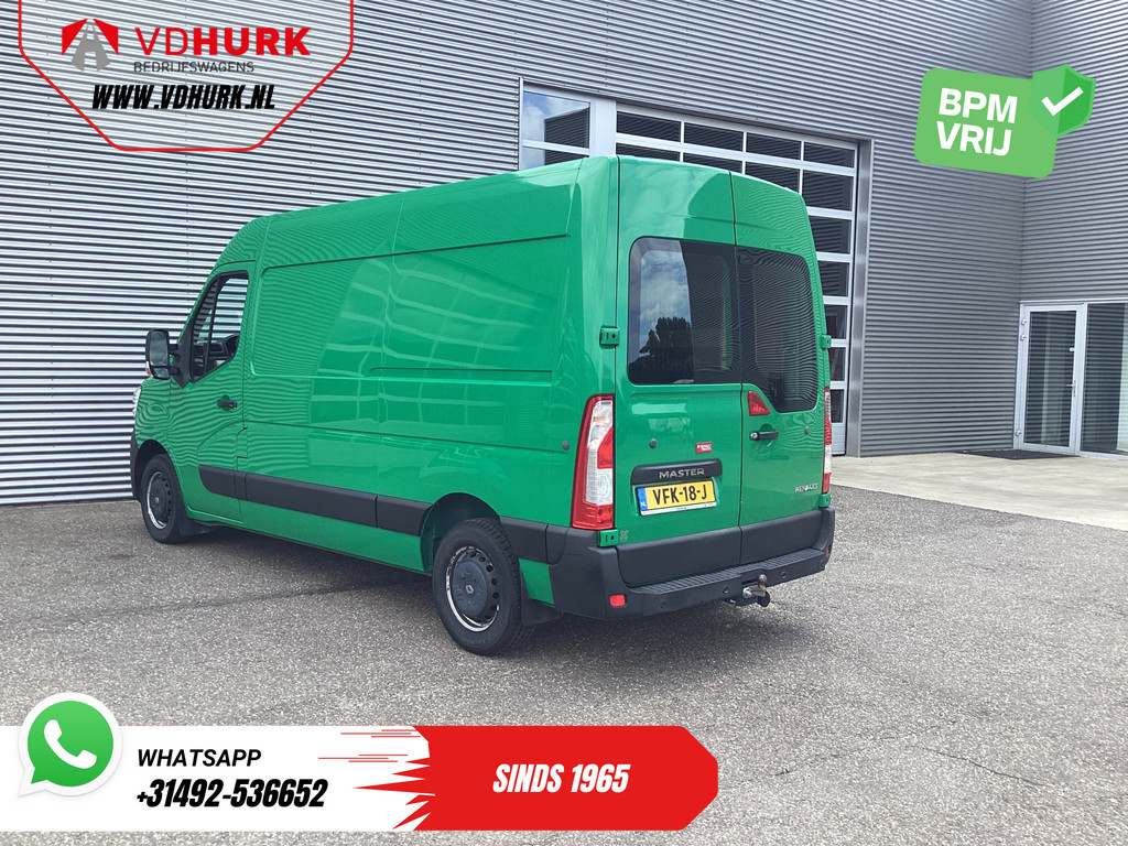 Renault Master Bestelbus 2.3 dCi 150 pk L2H2 NL Auto/ Carplay/ Cruise/ Camera/ PDC/ Navi/ Trekhaak/ DAB/ Airco 1