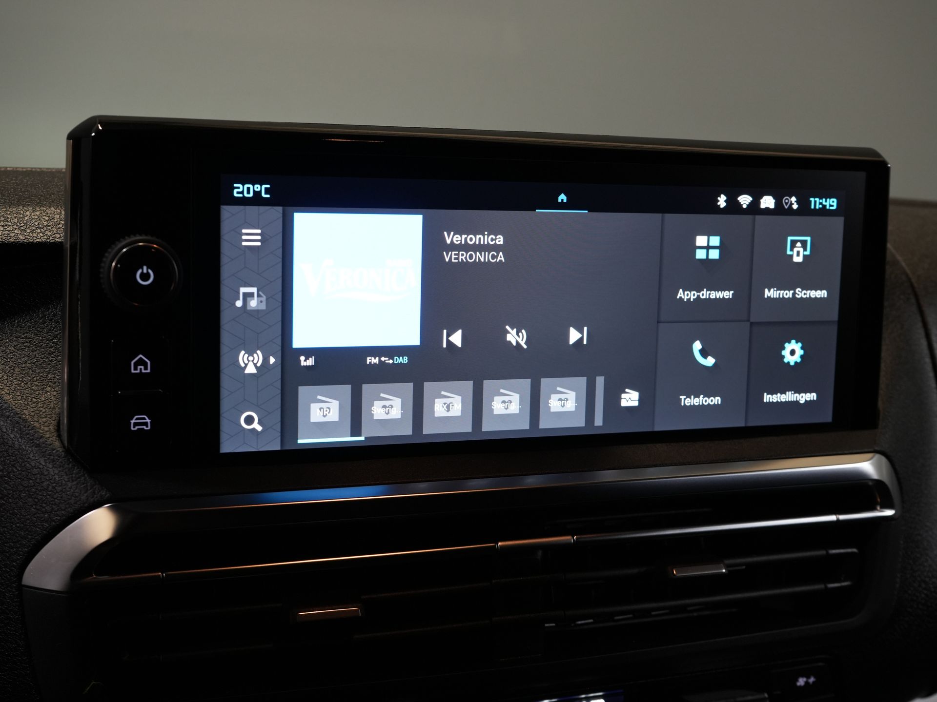Citroën Jumpy Bestelbus 2.0 HDI 180 pk Aut. LED/ Standkachel/ Keyless/ Stoelverw/ Stuurverw./ Carplay/ Climate/ Camera/ PDC/ Cruise/ Trekhaak/ LMV 24