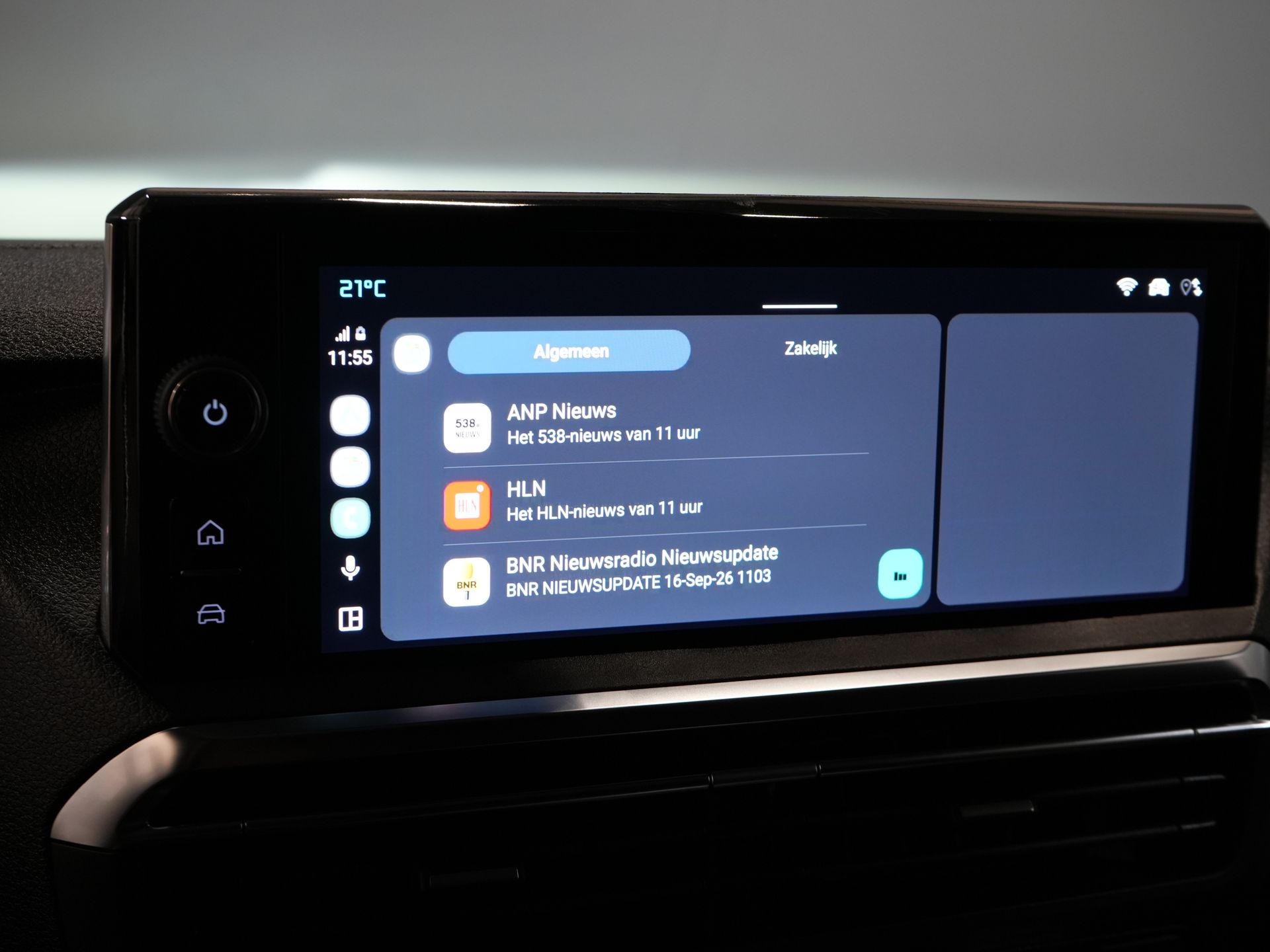 Citroën Jumpy Bestelbus 2.0 HDI 180 pk Aut. LED/ Standkachel/ Keyless/ Stoelverw/ Stuurverw./ Carplay/ Climate/ Camera/ PDC/ Cruise/ Trekhaak/ LMV 26