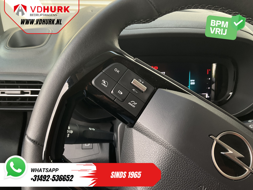 Opel Combo Bestelbus 1.5 HDi 100 pk L2 LED/ 3pers./ Stoelverw./ Stuurverw/ Carplay/ Navi/ Climate/ PDC/ Cruise 16