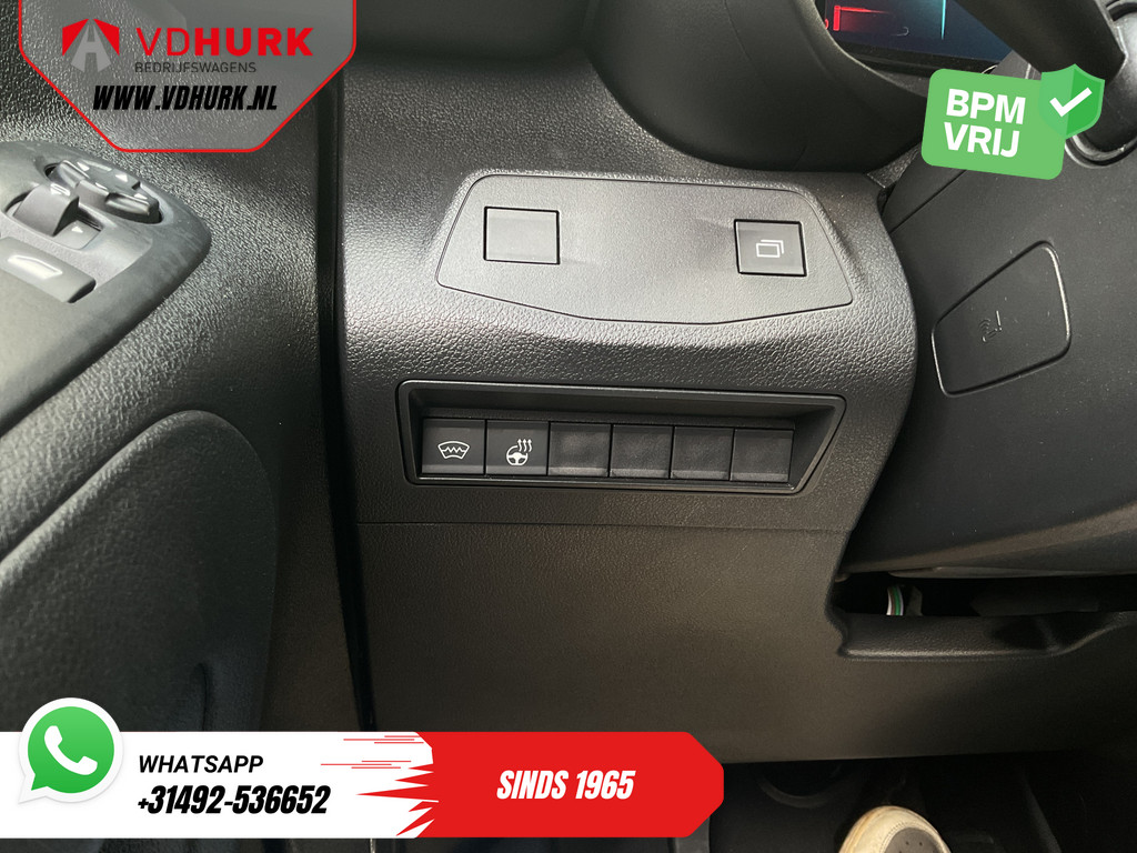 Opel Combo Bestelbus 1.5 HDi 100 pk L2 LED/ 3pers./ Stoelverw./ Stuurverw/ Carplay/ Navi/ Climate/ PDC/ Cruise 17
