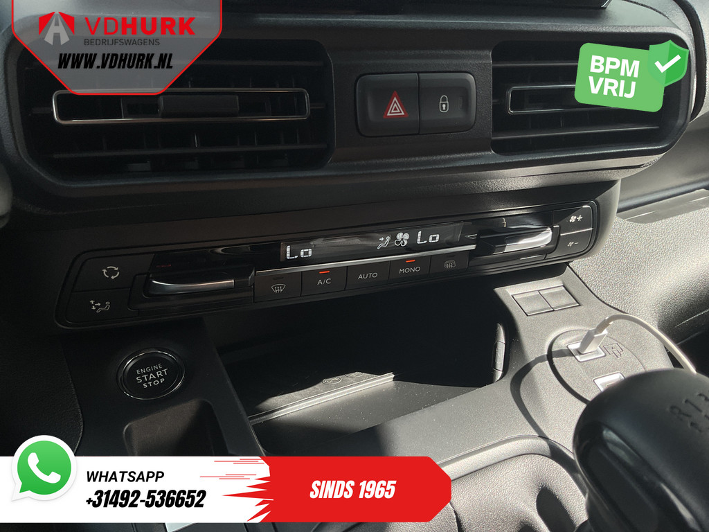 Opel Combo Bestelbus 1.5 HDi 100 pk L2 LED/ 3pers./ Stoelverw./ Stuurverw/ Carplay/ Navi/ Climate/ PDC/ Cruise 19
