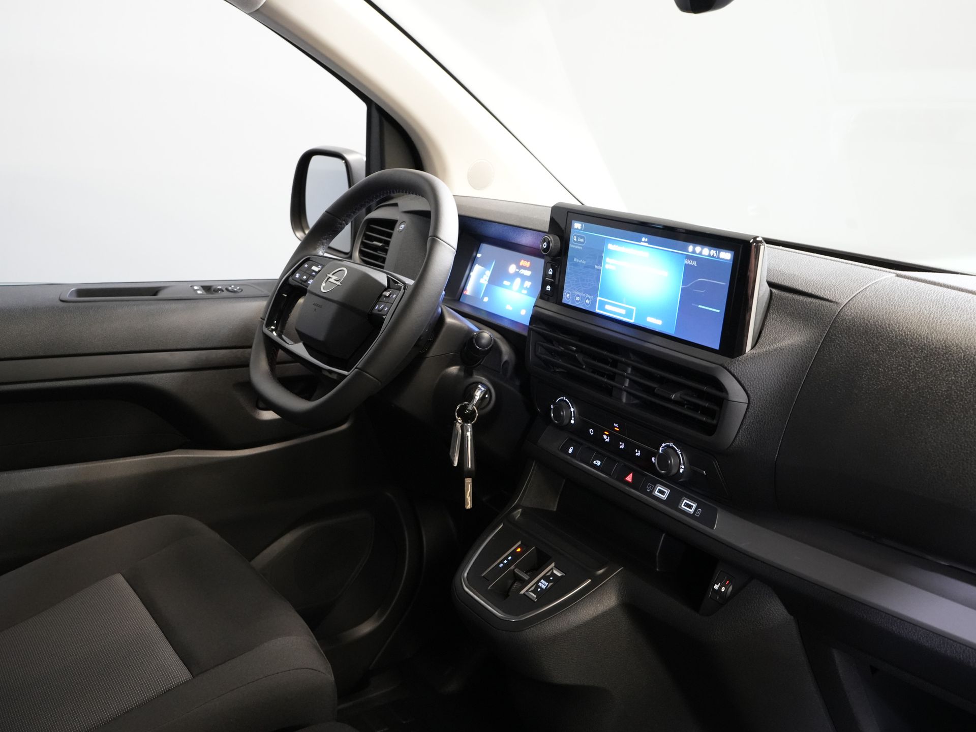 Opel Vivaro Electric Bestelbus L3 75 kWh 350 km WLTP LED/ Snellader/ Carplay/ Stuurverw./ Stoelverw./ Navi/ Camera/ Cruise/ PDC/ DAB 2