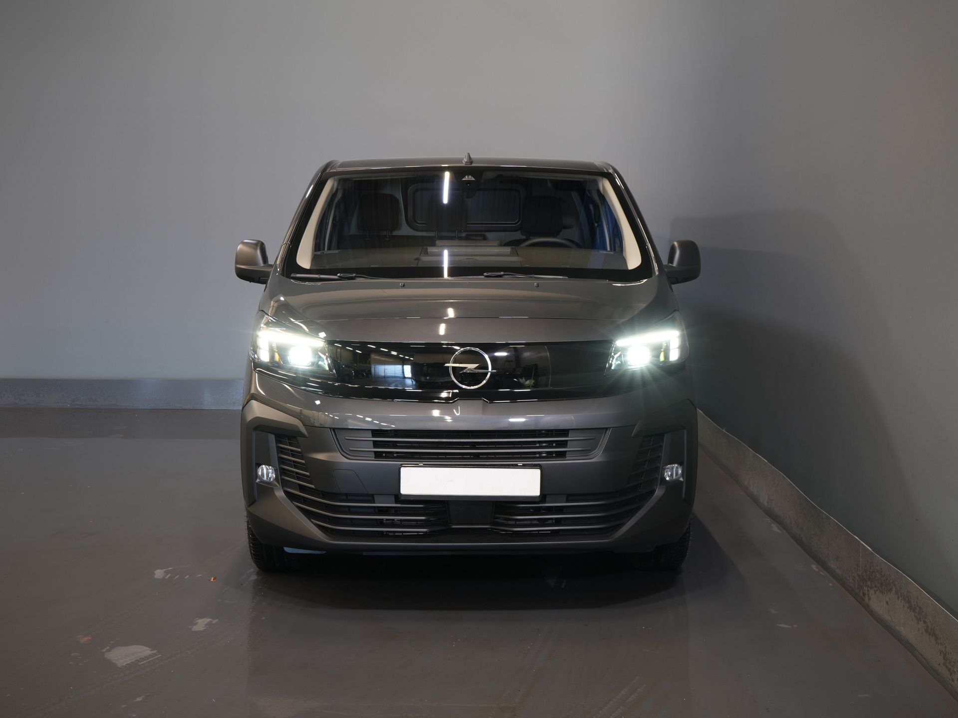 Opel Vivaro Electric Bestelbus L3 75 kWh 350 km WLTP LED/ Snellader/ Carplay/ Stuurverw./ Stoelverw./ Navi/ Camera/ Cruise/ PDC/ DAB 6