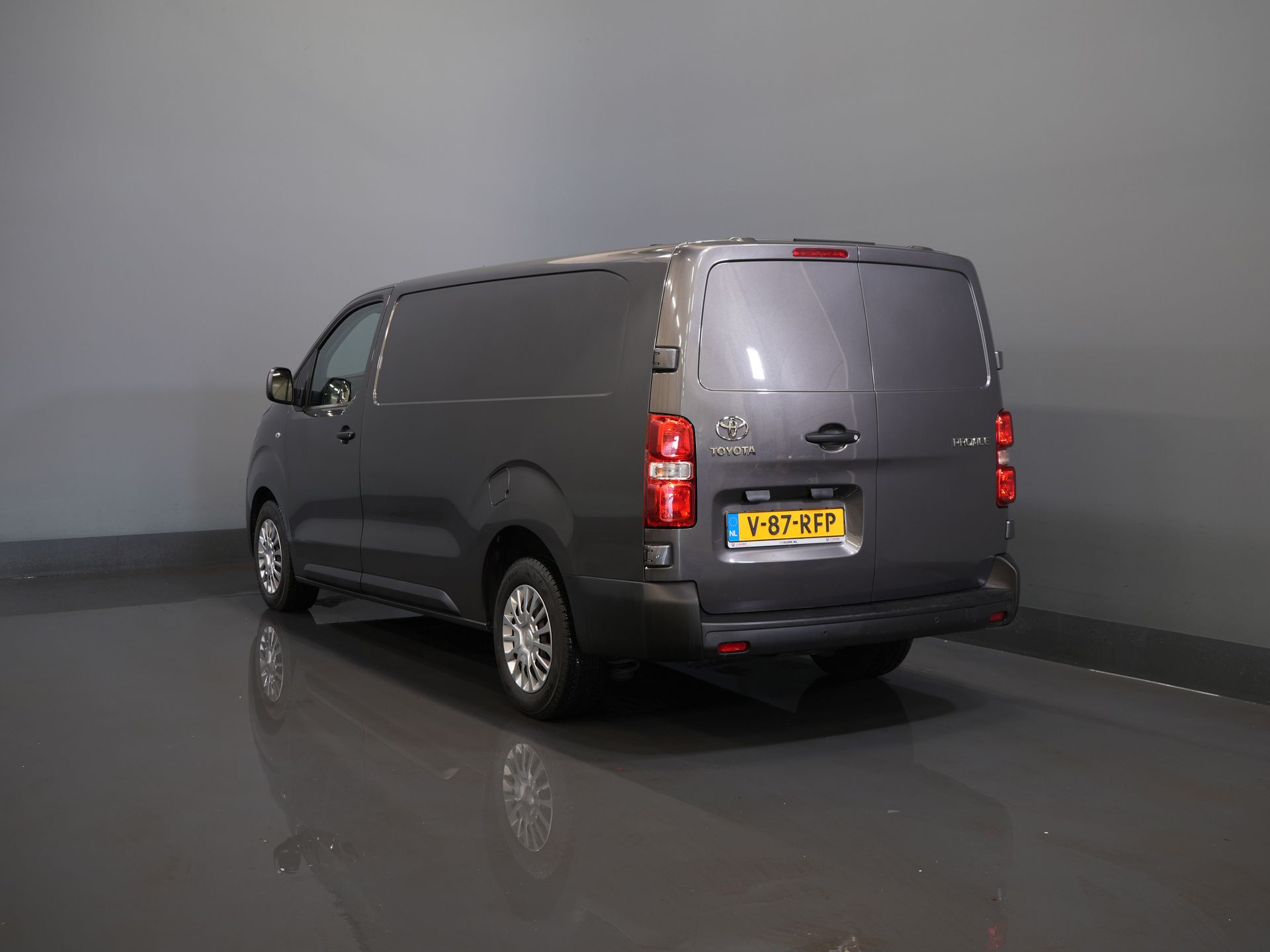 Toyota ProAce Worker Bestelbus 2.0 180 pk Aut. L3 Stoelverw./ Carplay/ Navi/ PDC/ Cruise/ Airco 1