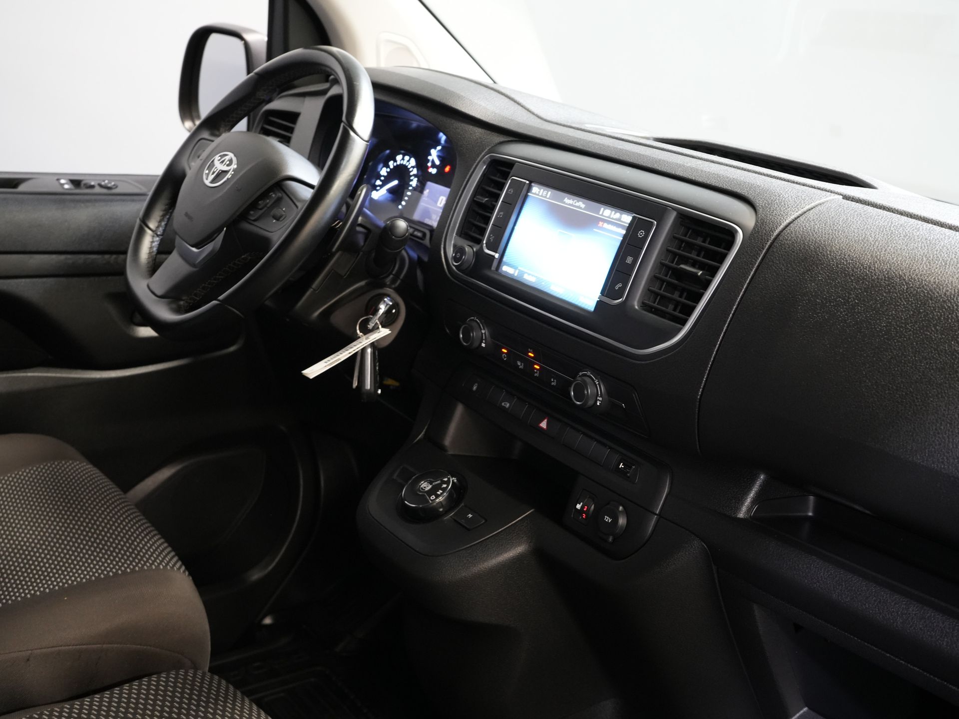 Toyota ProAce Worker Bestelbus 2.0 180 pk Aut. L3 Stoelverw./ Carplay/ Navi/ PDC/ Cruise/ Airco 2