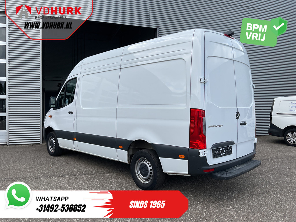 Mercedes-Benz Sprinter Bestelbus 317 CDI L2H2 Aut. LED/ 270Gr.Deuren/ Stoelverw./ Gev.Stoel/ Navi/ Airco/ Camera/ Cruise/ PDC 1