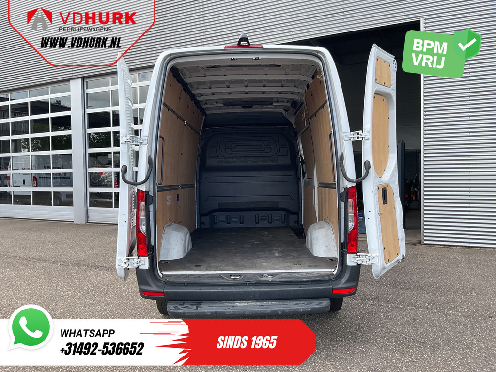 Mercedes-Benz Sprinter Bestelbus 317 CDI L2H2 Aut. LED/ 270Gr.Deuren/ Stoelverw./ Gev.Stoel/ Navi/ Airco/ Camera/ Cruise/ PDC 4