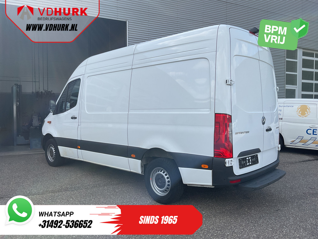 Mercedes-Benz Sprinter Bestelbus 317 CDI L2H2 Aut. LED/ 270Gr.Deuren/ Stoelverw./ Gev.Stoel/ Navi/ Airco/ Camera/ Cruise/ PDC 1