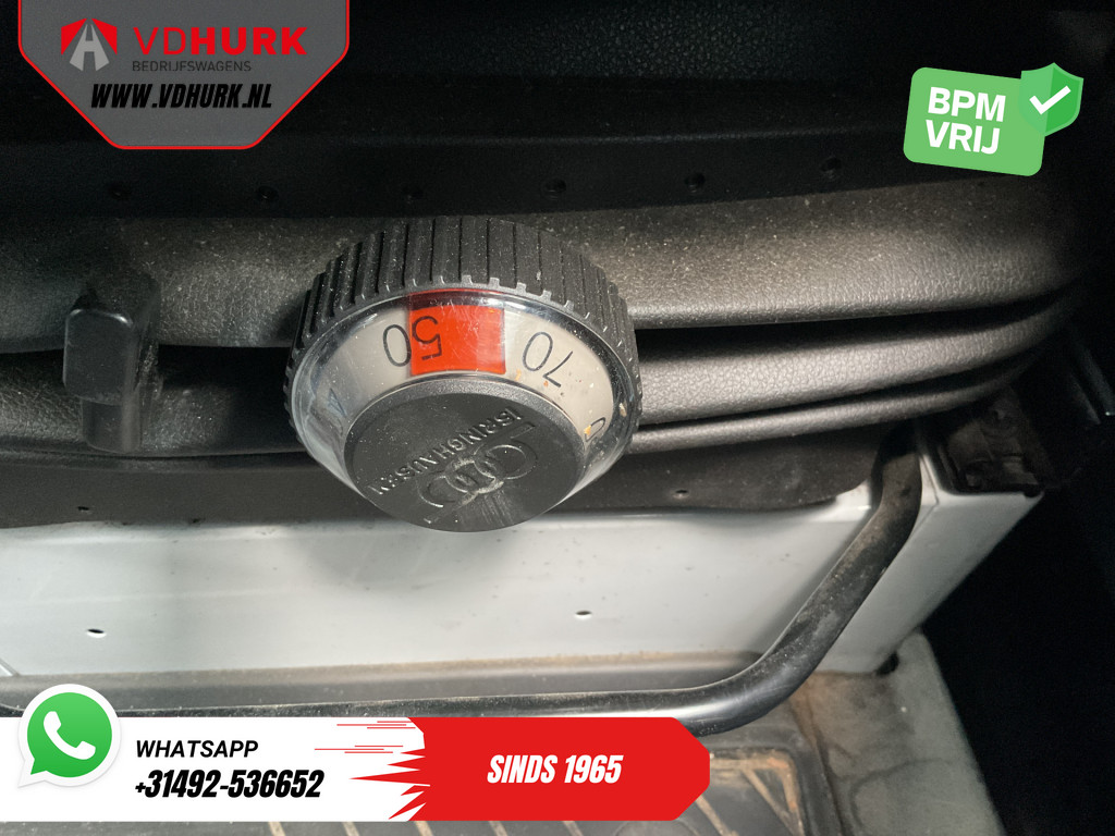 Mercedes-Benz Sprinter Bestelbus 317 CDI L2H2 Aut. LED/ 270Gr.Deuren/ Stoelverw./ Gev.Stoel/ Navi/ Airco/ Camera/ Cruise/ PDC 15