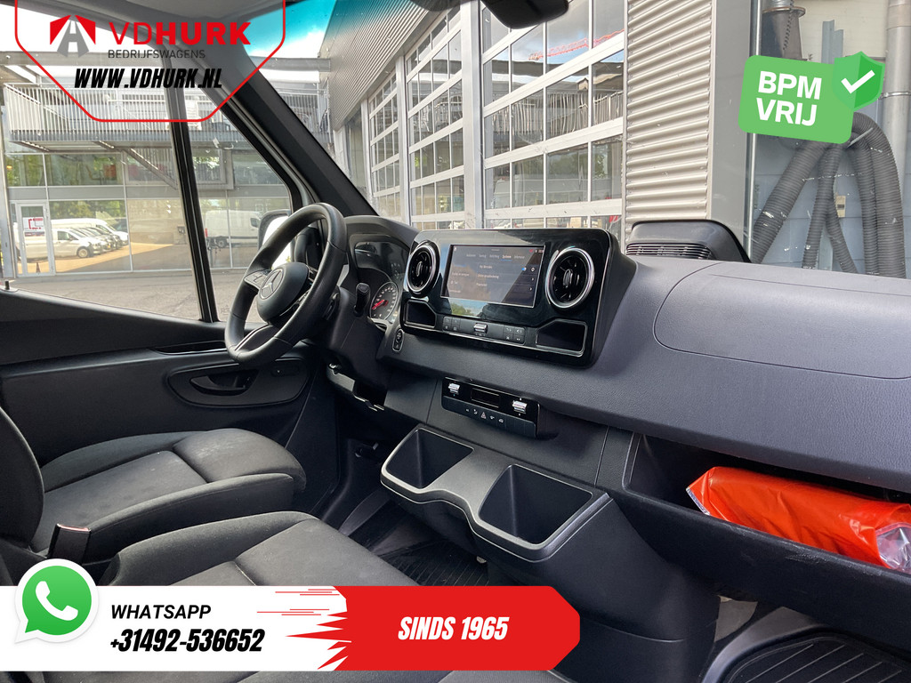 Mercedes-Benz Sprinter Bestelbus 317 CDI L2H2 Aut. LED/ 270Gr.Deuren/ Stoelverw./ Gev.Stoel/ Navi/ Airco/ Camera/ Cruise/ PDC 2