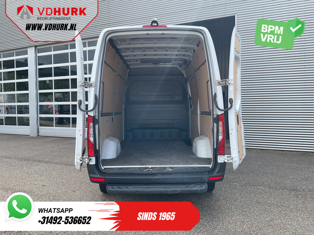 Mercedes-Benz Sprinter Bestelbus 317 CDI L2H2 Aut. LED/ 270Gr.Deuren/ Stoelverw./ Gev.Stoel/ Navi/ Airco/ Camera/ Cruise/ PDC 4