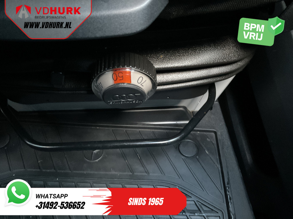 Mercedes-Benz Sprinter Bestelbus 317 CDI L2H2 Aut. LED/ 270Gr.Deuren/ Stoelverw./ Gev.Stoel/ Navi/ Airco/ Camera/ Cruise/ PDC 15