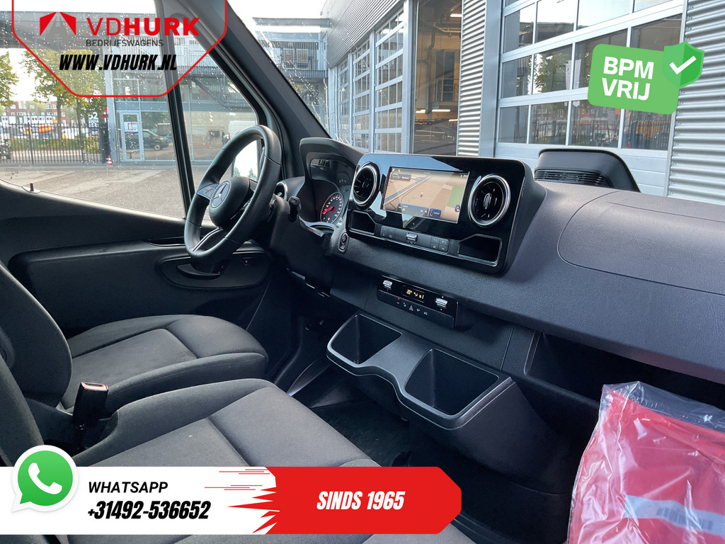 Mercedes-Benz Sprinter Bestelbus 317 CDI L2H2 Aut. LED/ 270Gr.Deuren/ Stoelverw./ Gev.Stoel/ Navi/ Airco/ Camera/ Cruise/ PDC 2