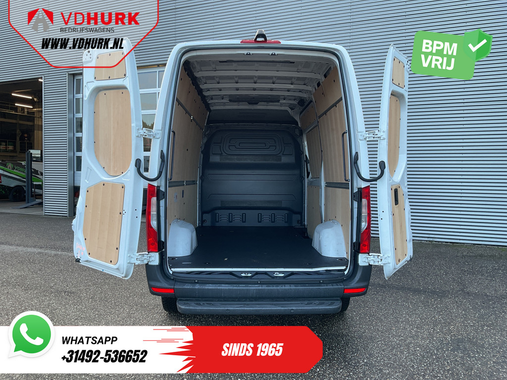 Mercedes-Benz Sprinter Bestelbus 317 CDI L2H2 Aut. LED/ 270Gr.Deuren/ Stoelverw./ Gev.Stoel/ Navi/ Airco/ Camera/ Cruise/ PDC 4