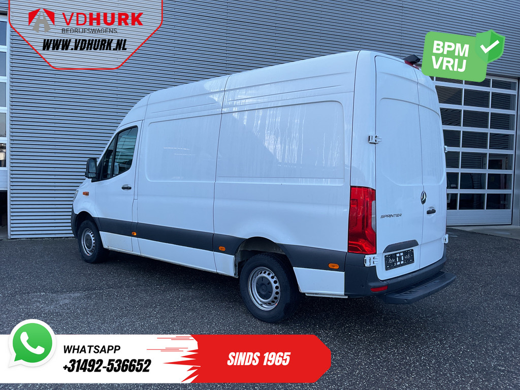 Mercedes-Benz Sprinter Bestelbus 317 CDI L2H2 Aut. LED/ 270Gr.Deuren/ Stoelverw./ Gev.Stoel/ Navi/ Airco/ Camera/ Cruise/ PDC 1