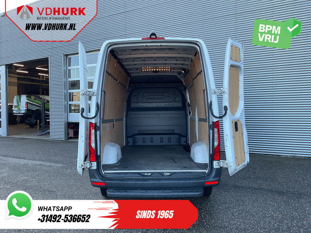 Mercedes-Benz Sprinter Bestelbus 317 CDI L2H2 Aut. LED/ 270Gr.Deuren/ Stoelverw./ Gev.Stoel/ Navi/ Airco/ Camera/ Cruise/ PDC 4