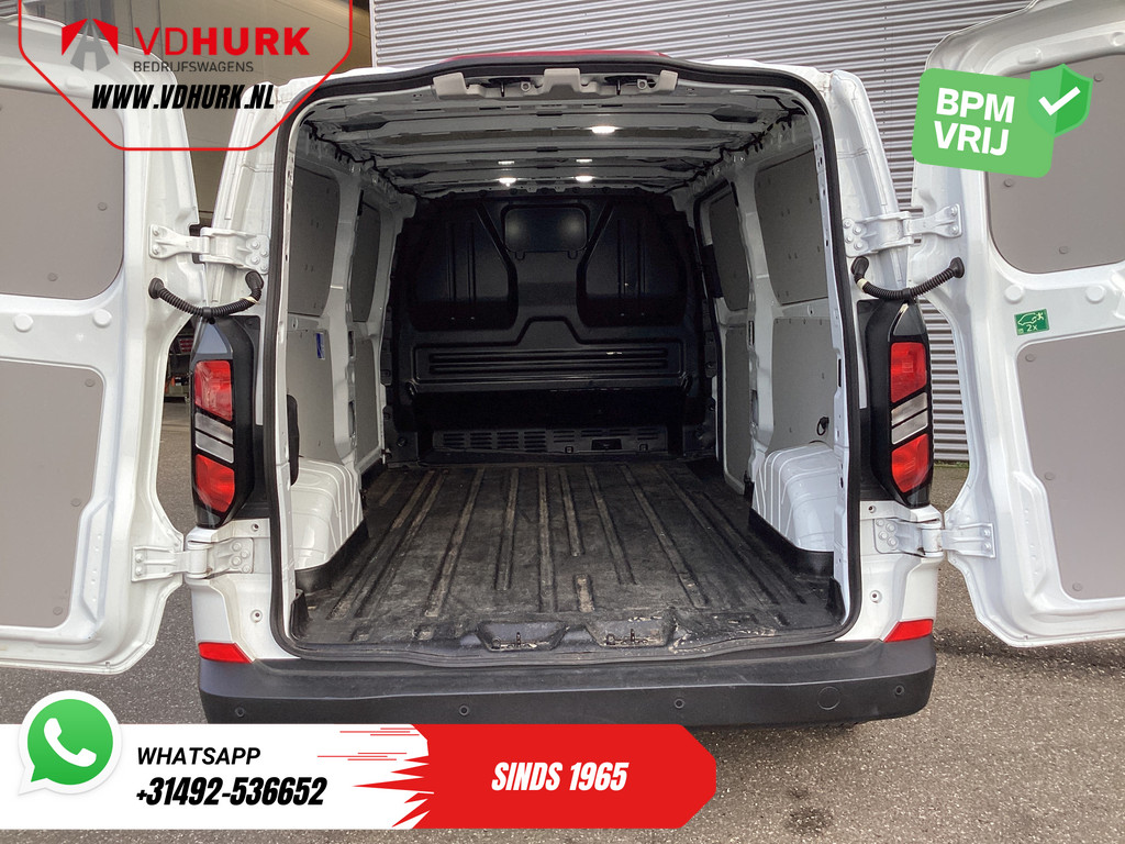 Ford Transit Custom Bestelbus 2.0 TDCI 135 pk L2 Trend 2.8t Trekverm./ Carplay/ Climate/ Cruise/ Camera/ PDC 4