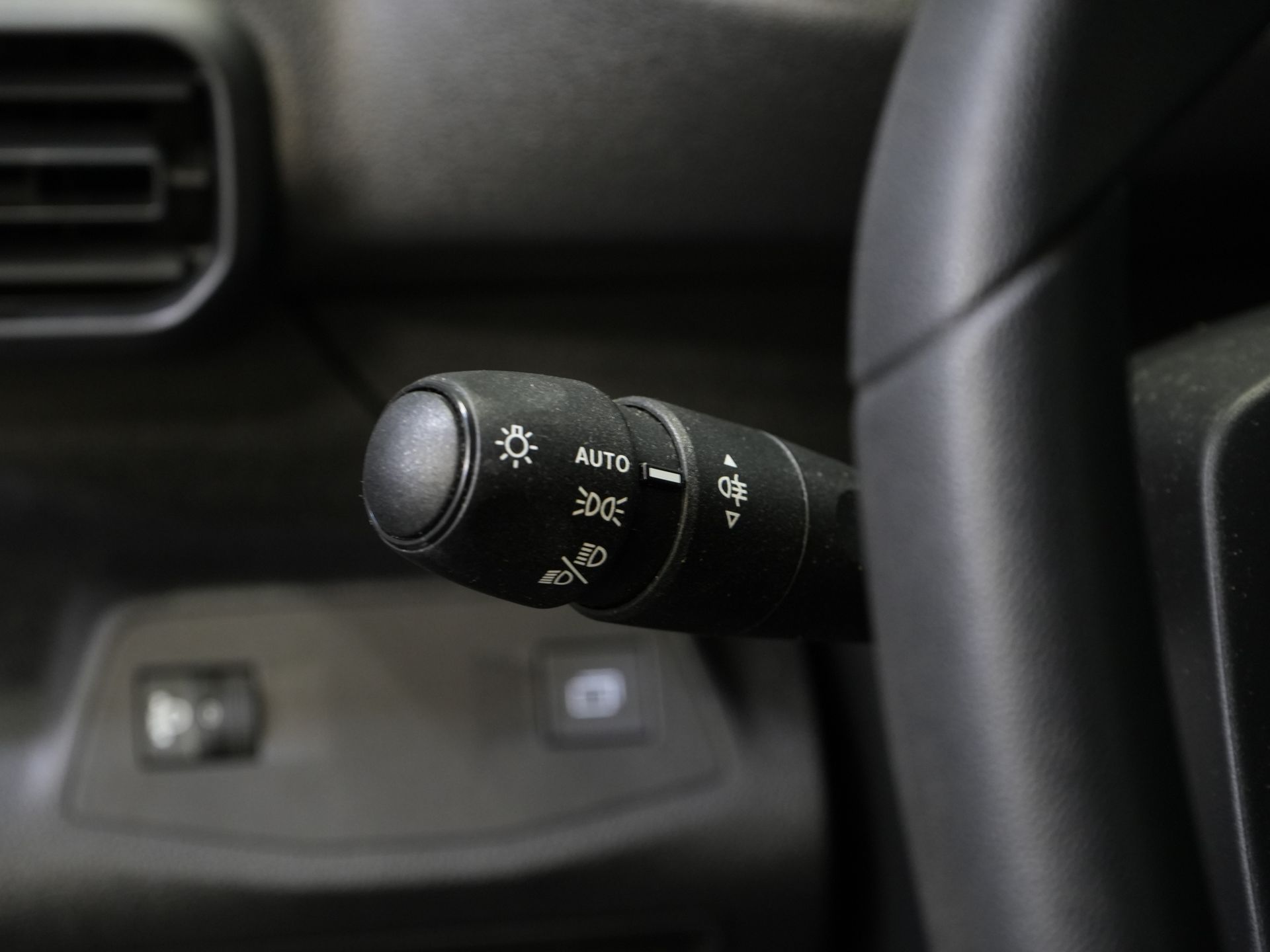 Peugeot Partner Bestelbus 1.5 HDI 100 pk Dealer Onderhouden/ 3Pers./ Carplay/ Cruise/ Airco/ Camera/ PDC 16