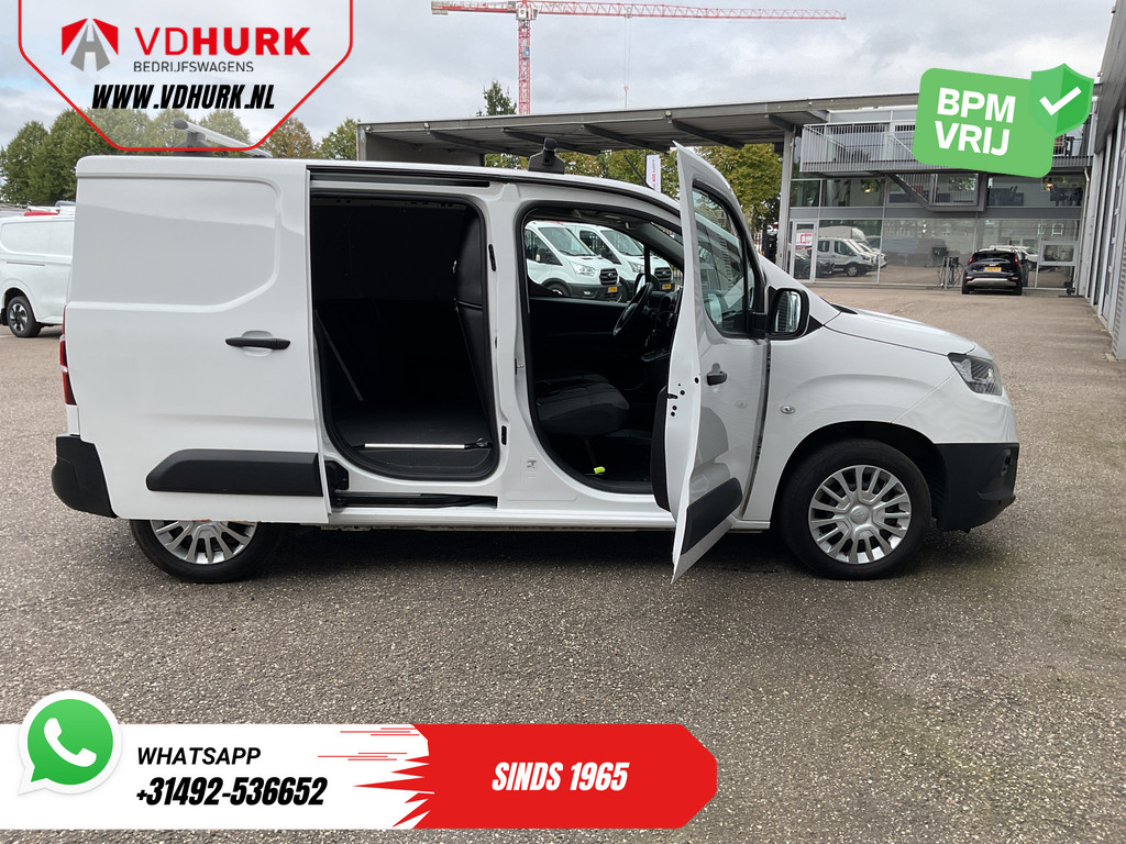 Toyota PROACE CITY Bestelbus 1.5 130 pk Aut. Carplay/ 3Pers./ Standkachel/ Airco/ Camera/ Cruise/ Dakdragers/ PDC/ Trekhaak 5